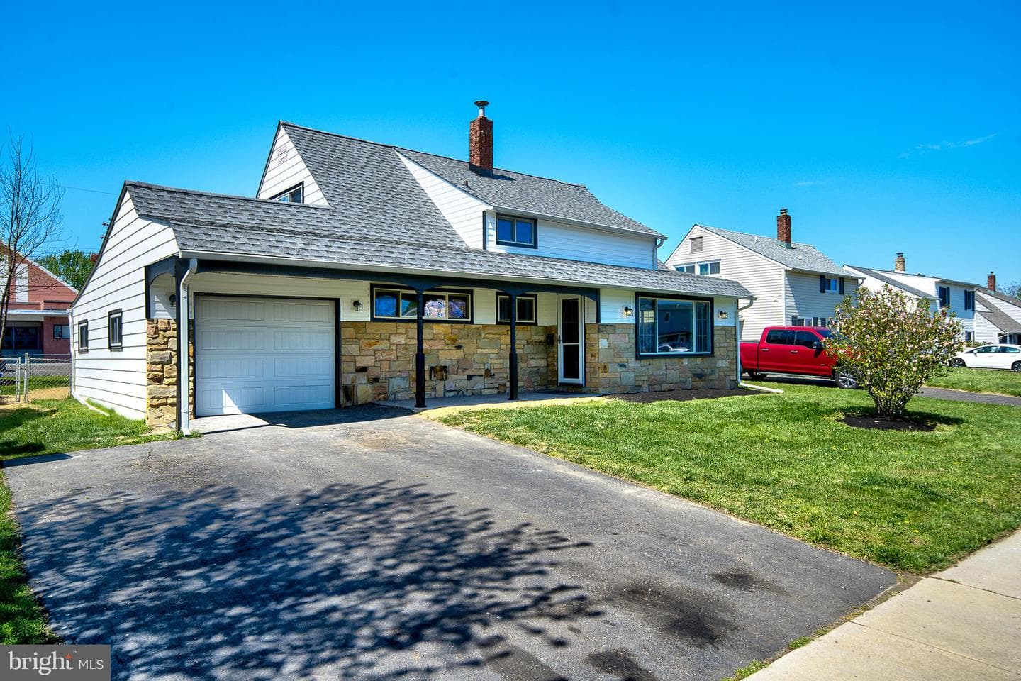 11 Whitewood Drive photo 46