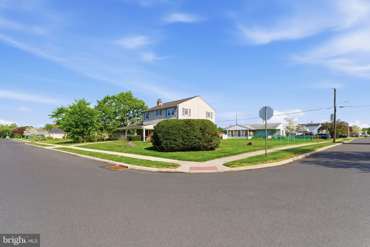 154 Pinewood Drive photo 2