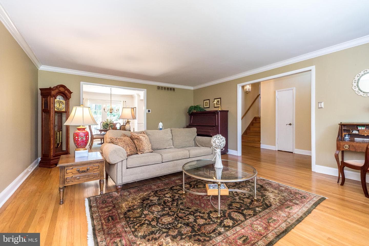 216 Windsor Drive photo 11