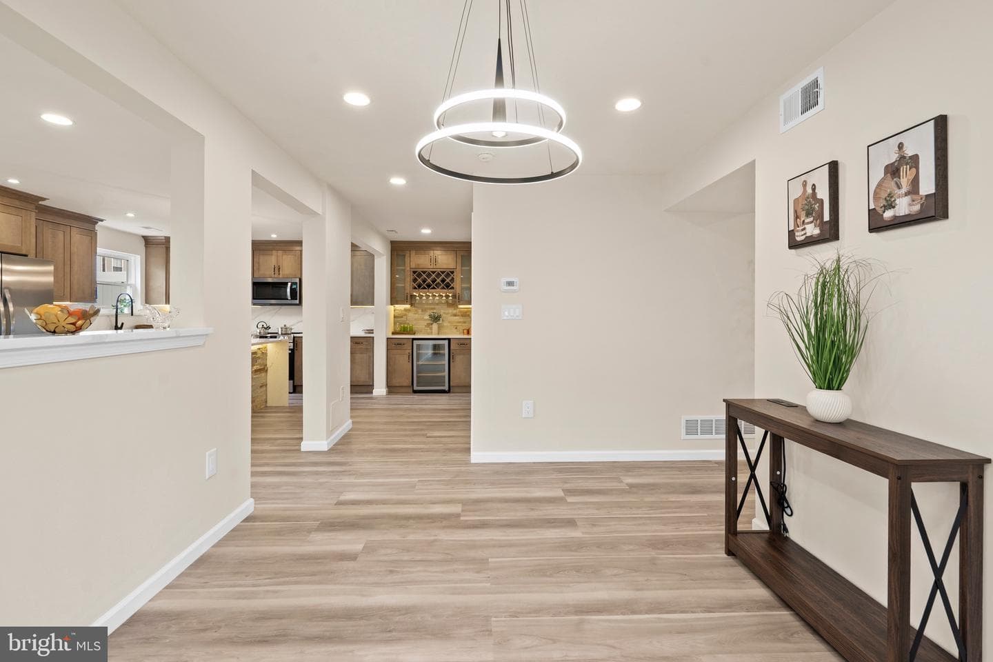 5106 N Hunters Court #N photo 8