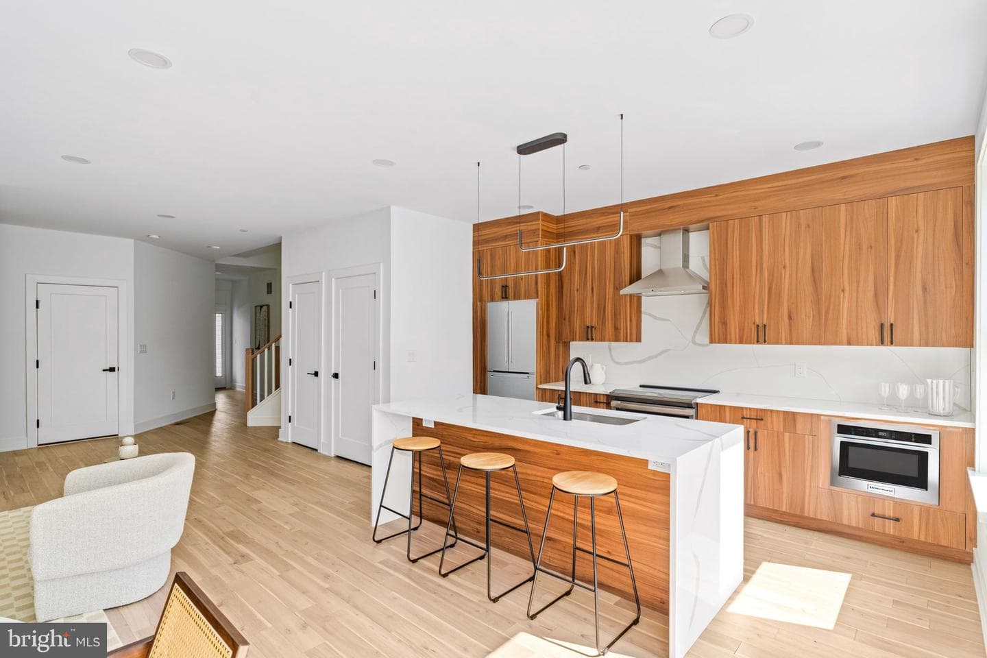 653 Provident Road photo 10