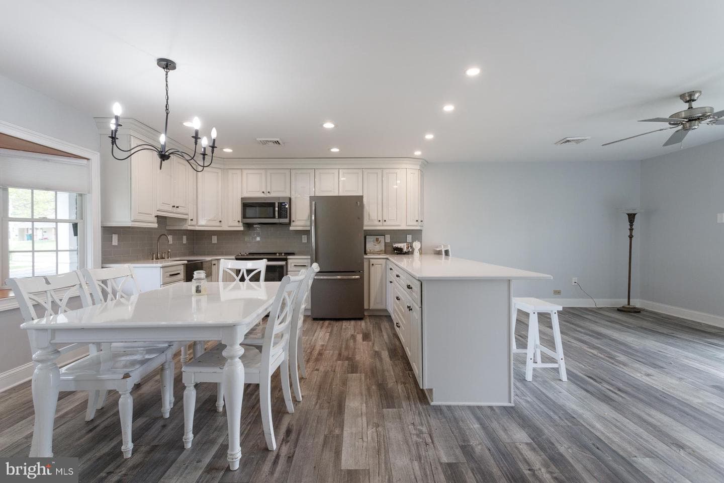 80 Thornridge Drive photo 6