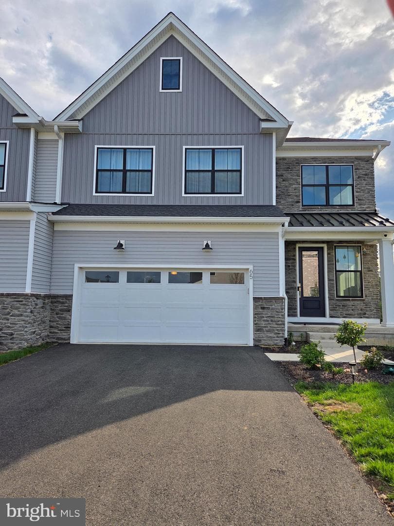 65 Tradesville Drive photo 4