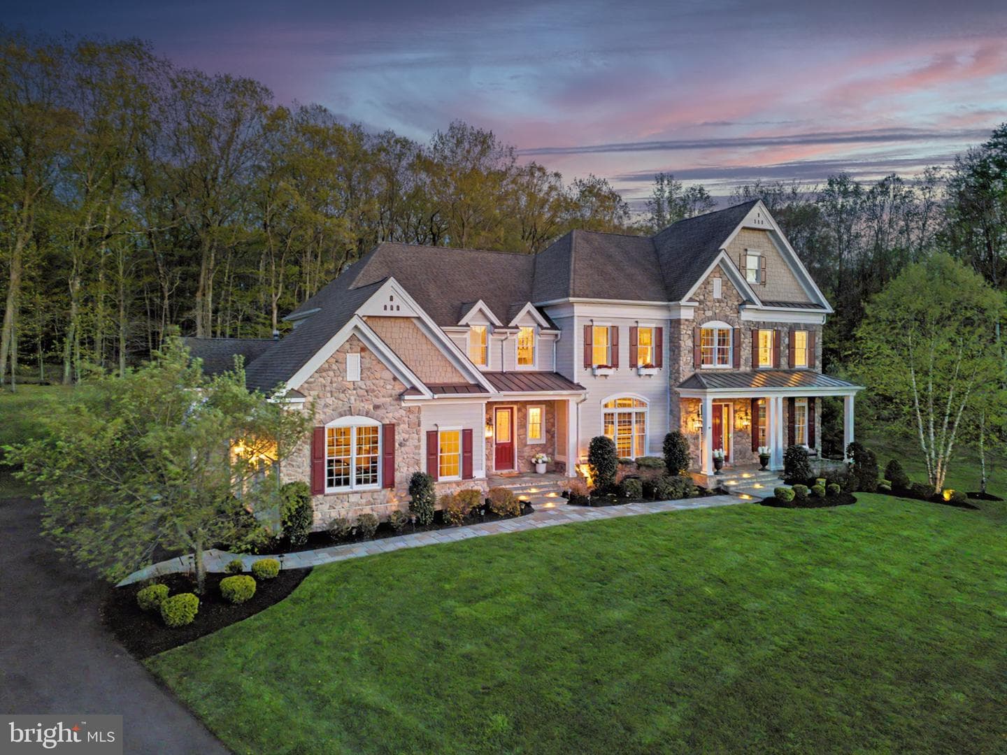 21 Goldney Dr photo 2