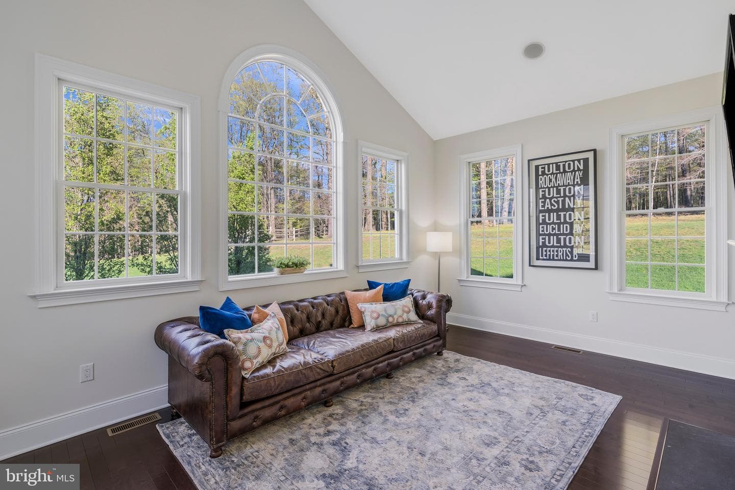 21 Goldney Dr photo 33