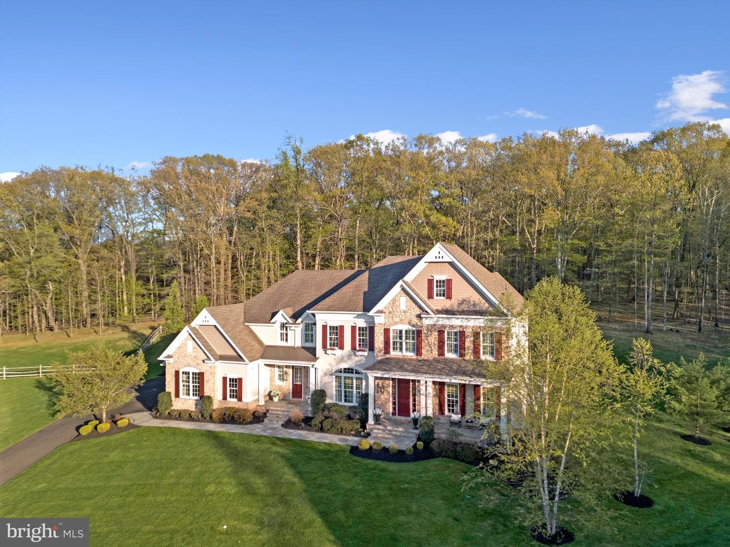 21 Goldney Dr photo 51