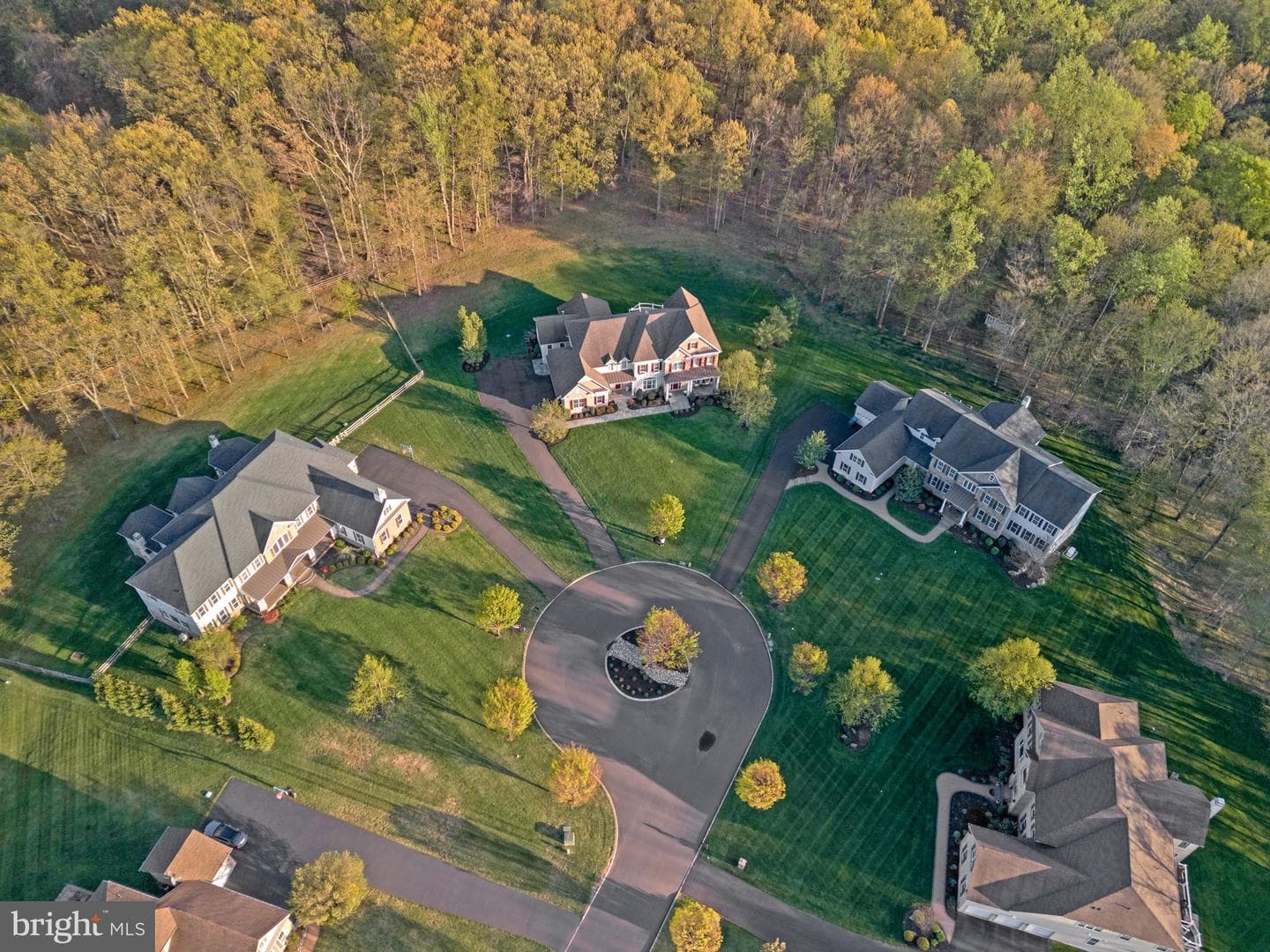 21 Goldney Dr photo 55