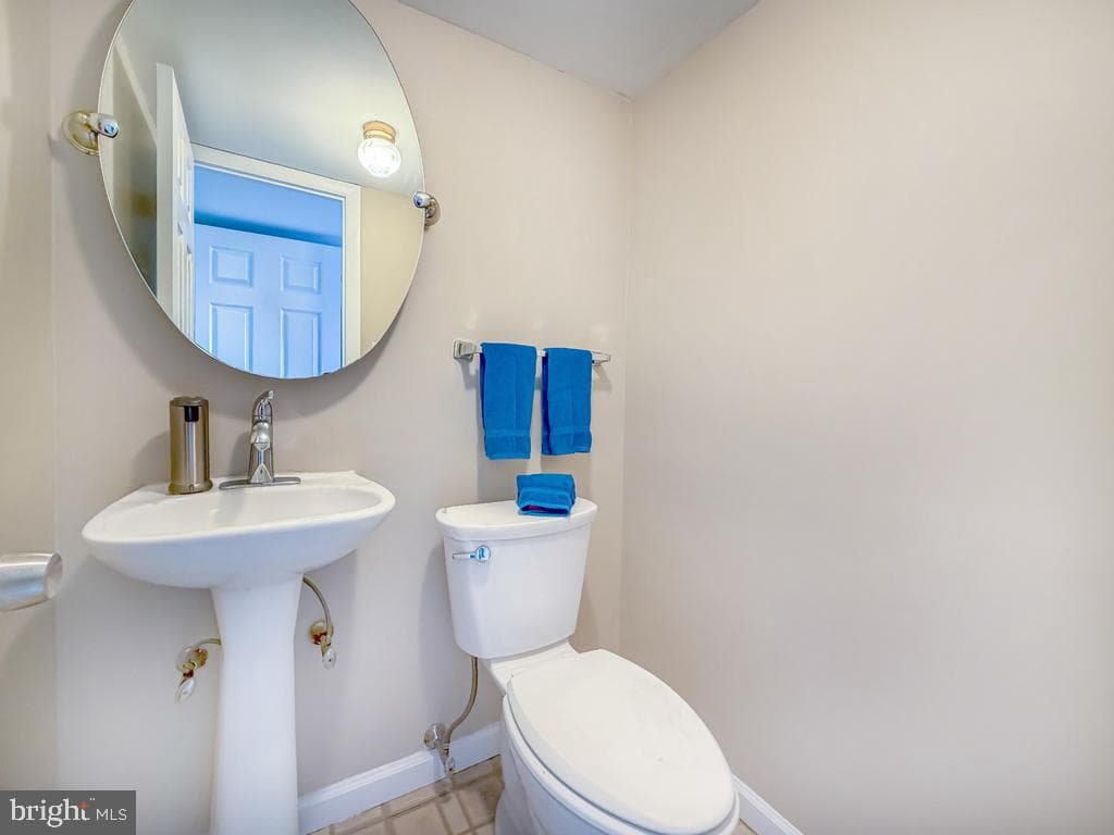 3041 Sheppard Road photo 39