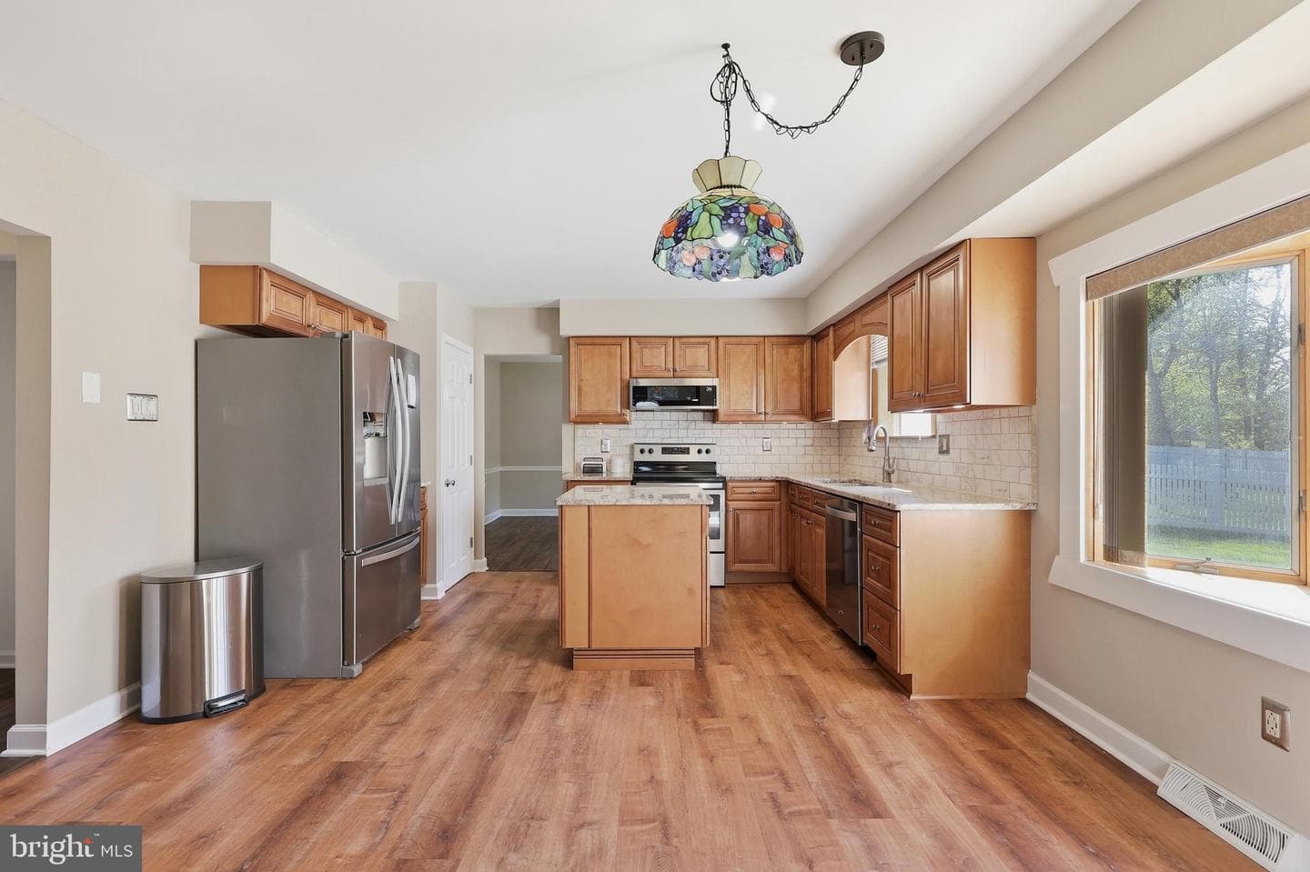 1304 Sturbridge Drive photo 7