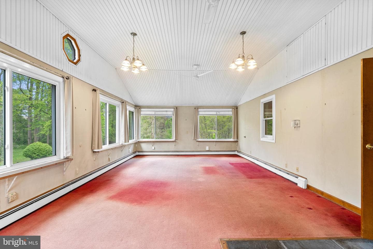 105 Spring Avenue photo 16