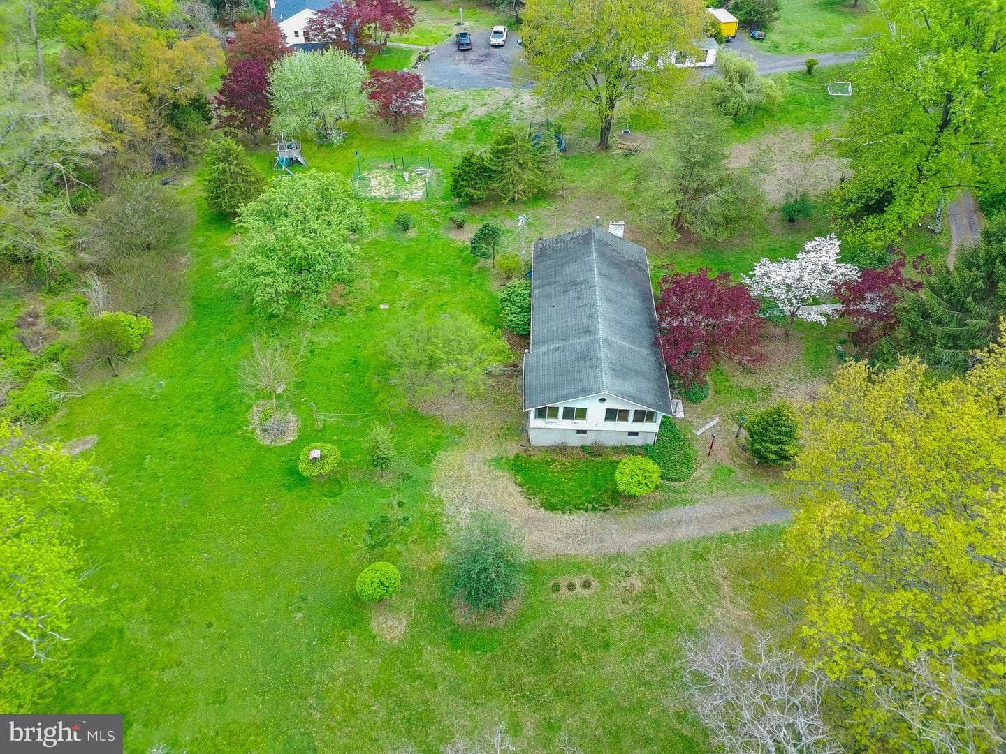 105 Spring Avenue photo 44