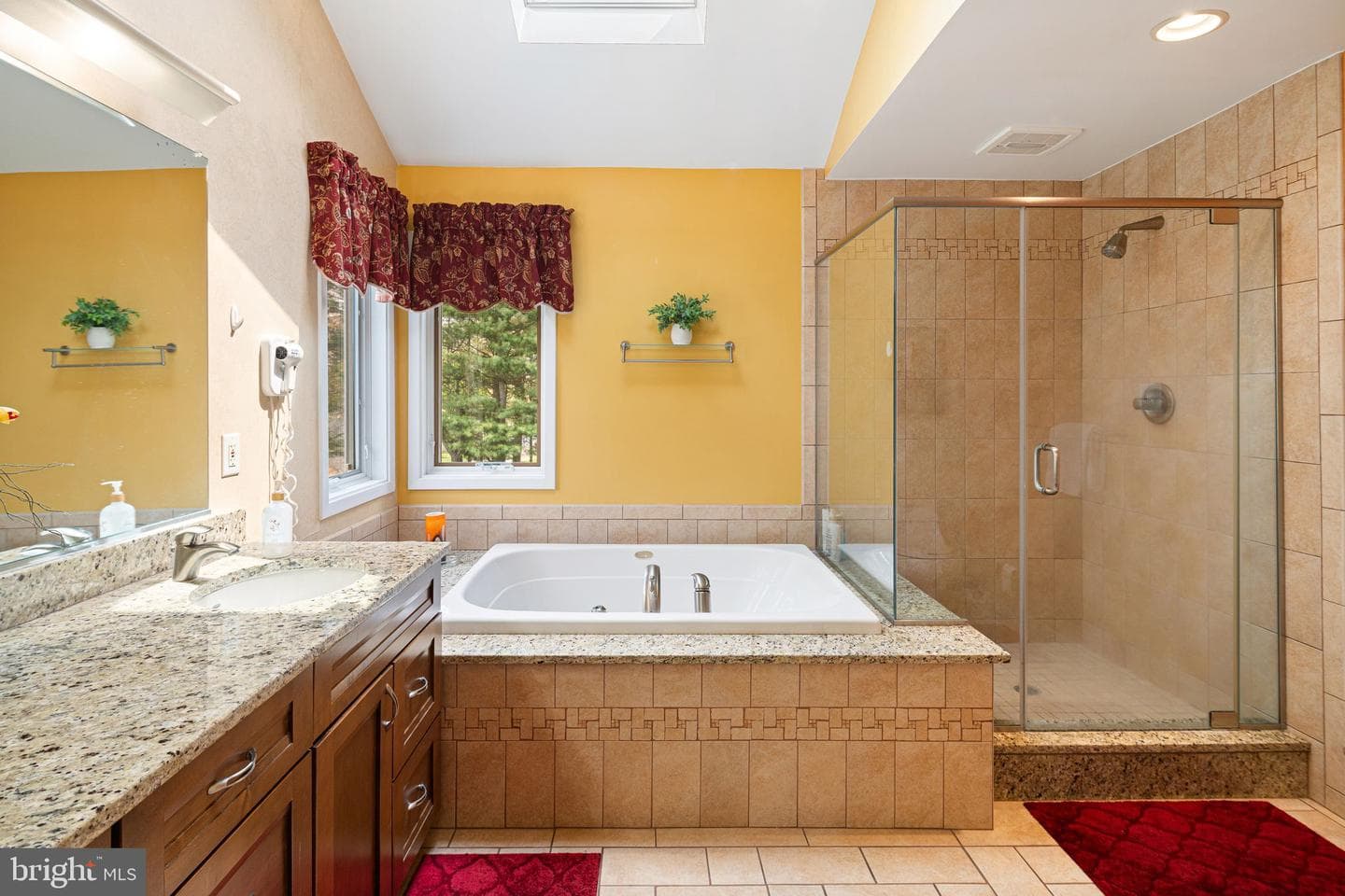 855 Dolington Road photo 35