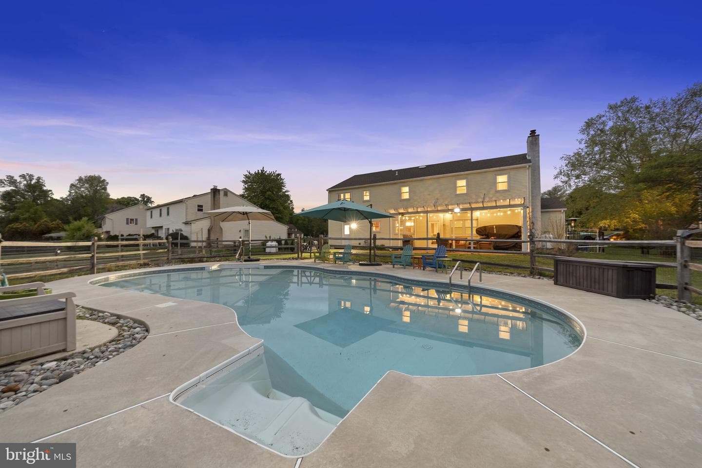 2034 Buckingham Drive photo 2