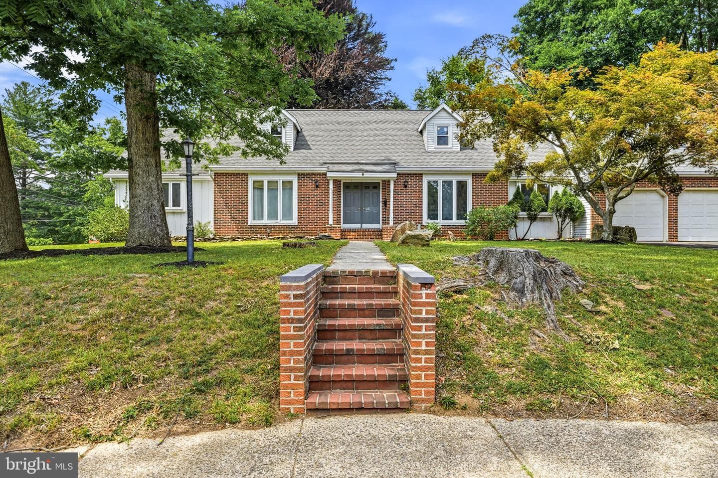 103 E Winchester Avenue photo 5