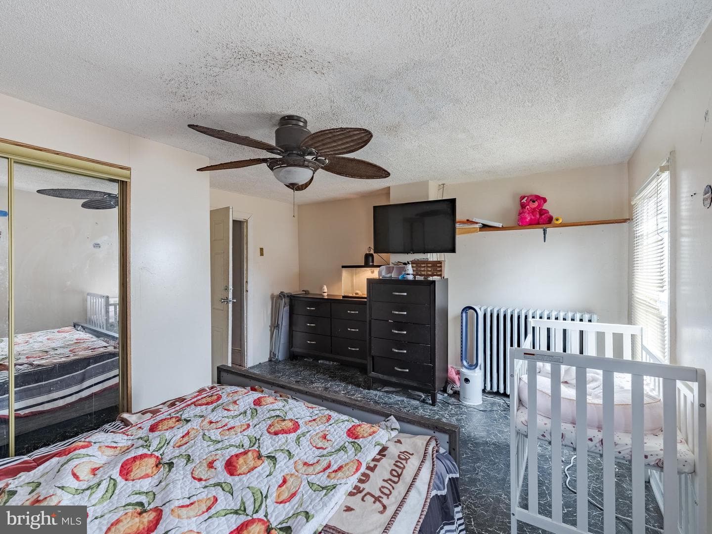 628 Pine Street photo 17
