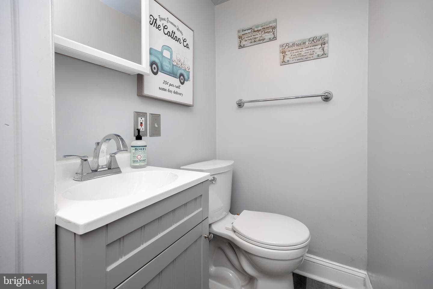35 Radcliff Drive photo 35