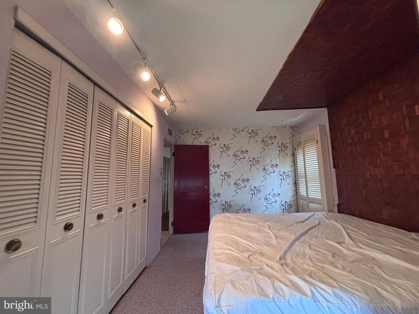 415 Berkshire Road photo 13