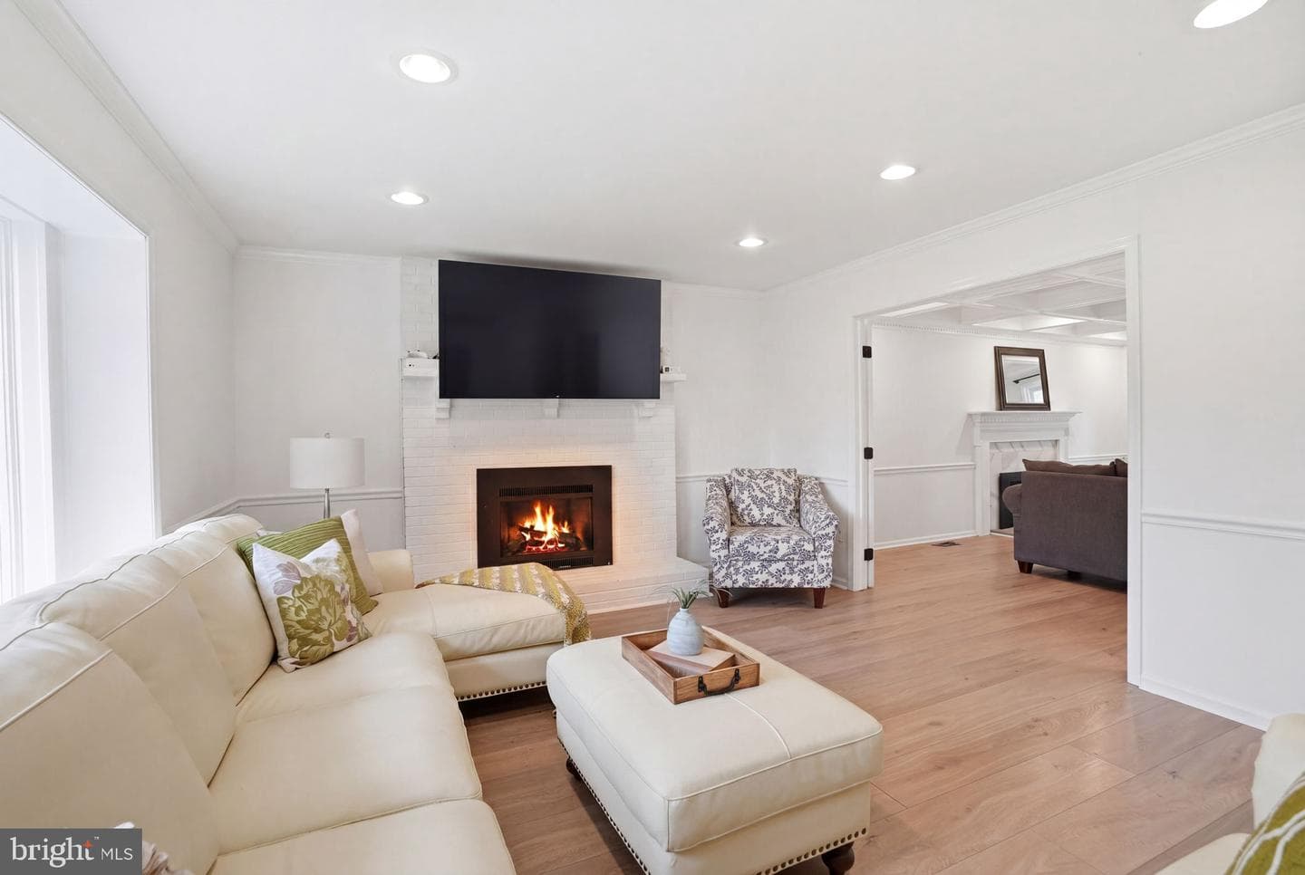 476 Gladstone Road photo 3