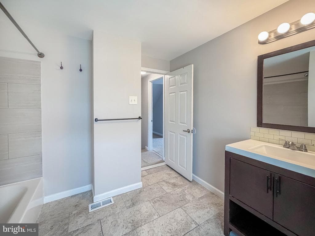 70 Huckleberry Lane photo 30