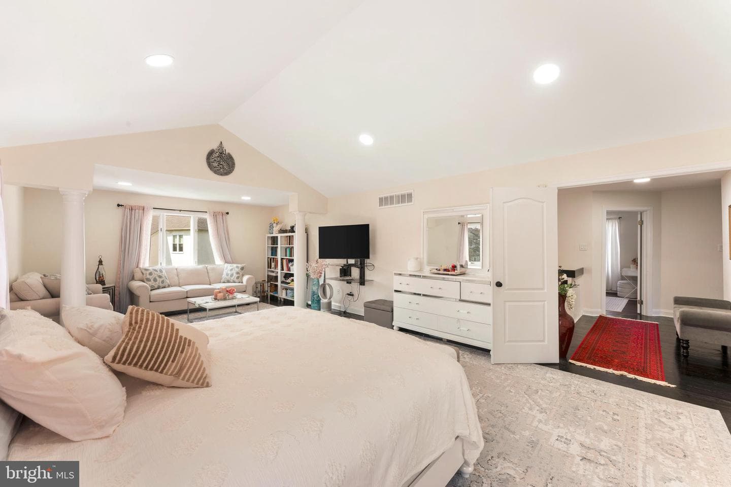18 Dartmouth Lane photo 35