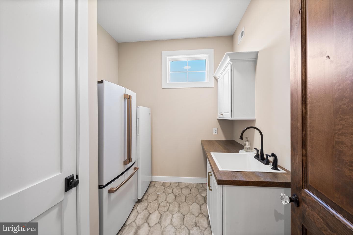1823 Ridge Road photo 32