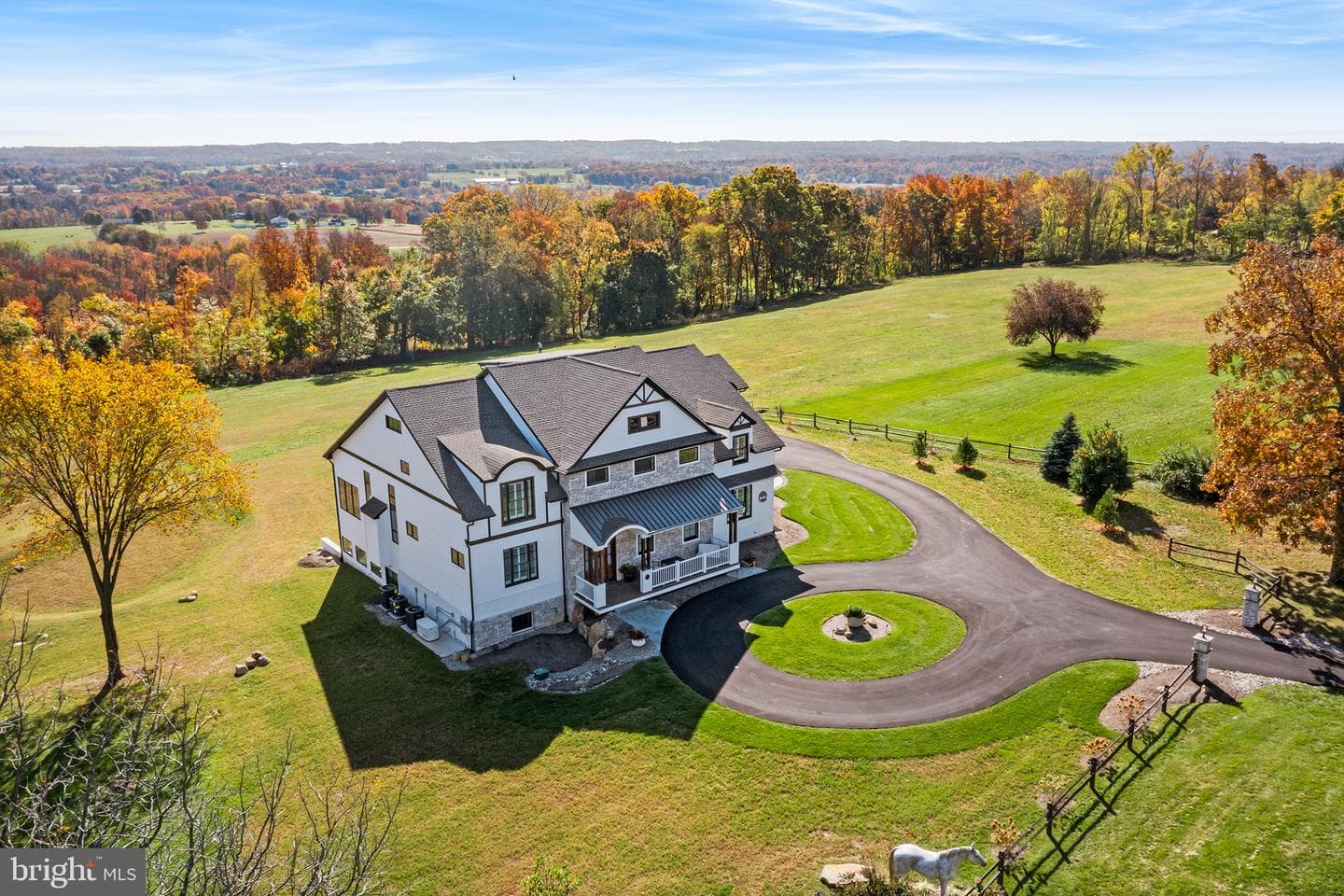 1823 Ridge Road photo 4