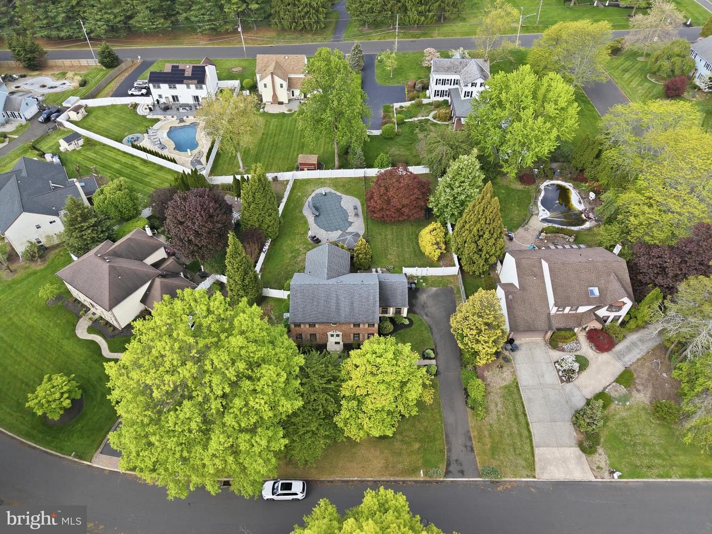 9 Renee Circle photo 14