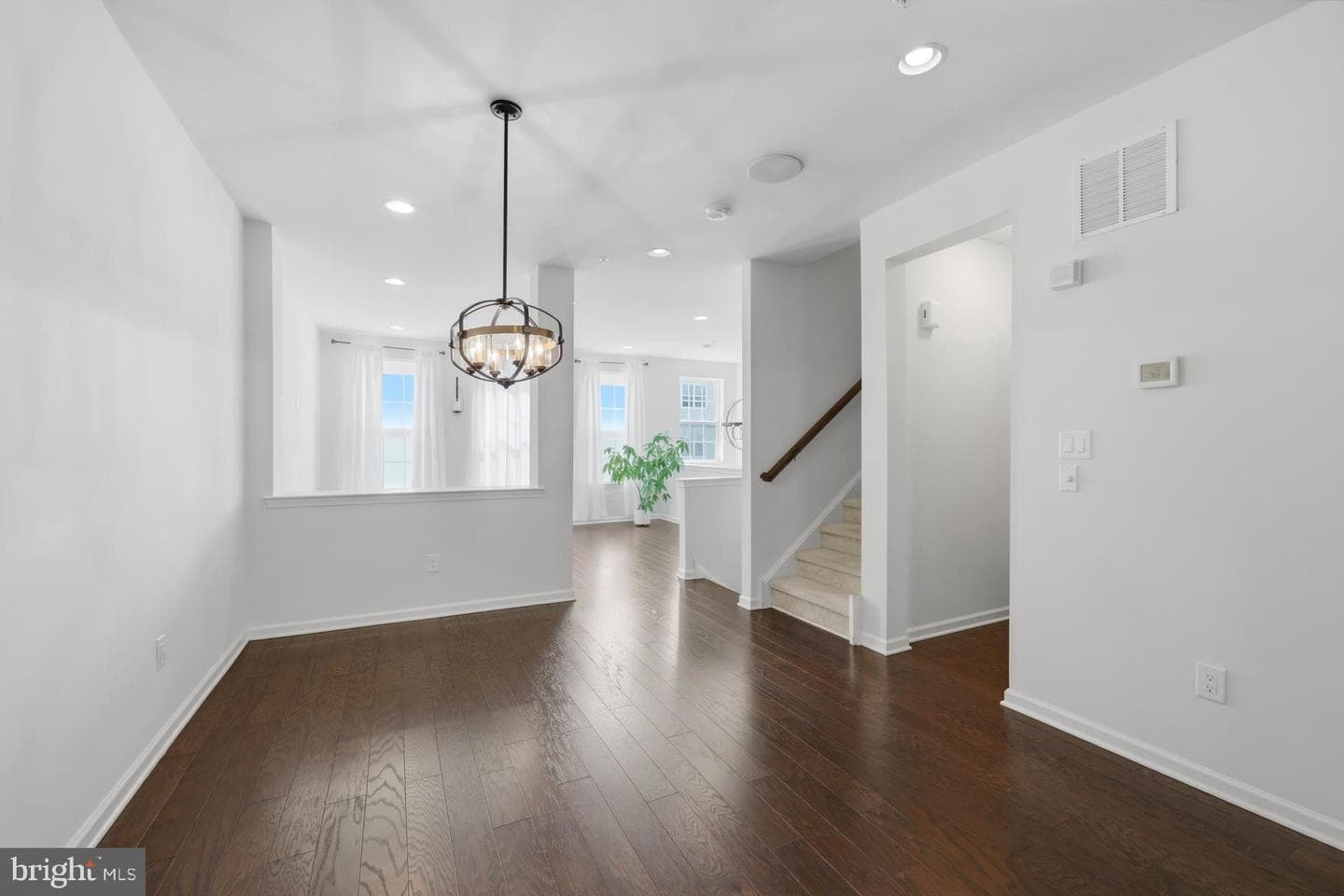 2219 Evin Drive photo 13