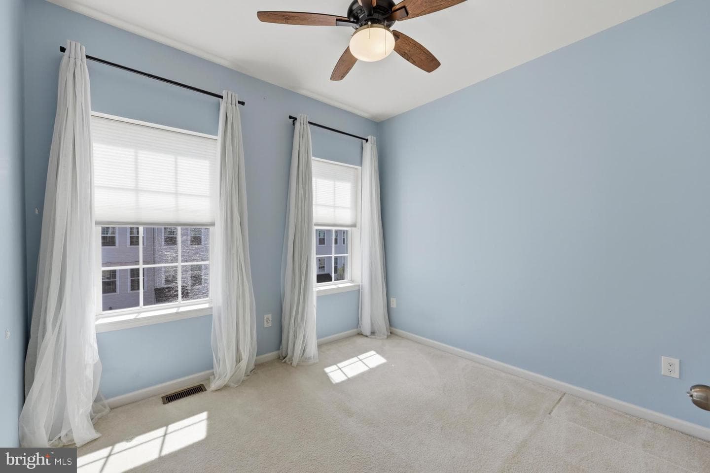 2219 Evin Drive photo 23