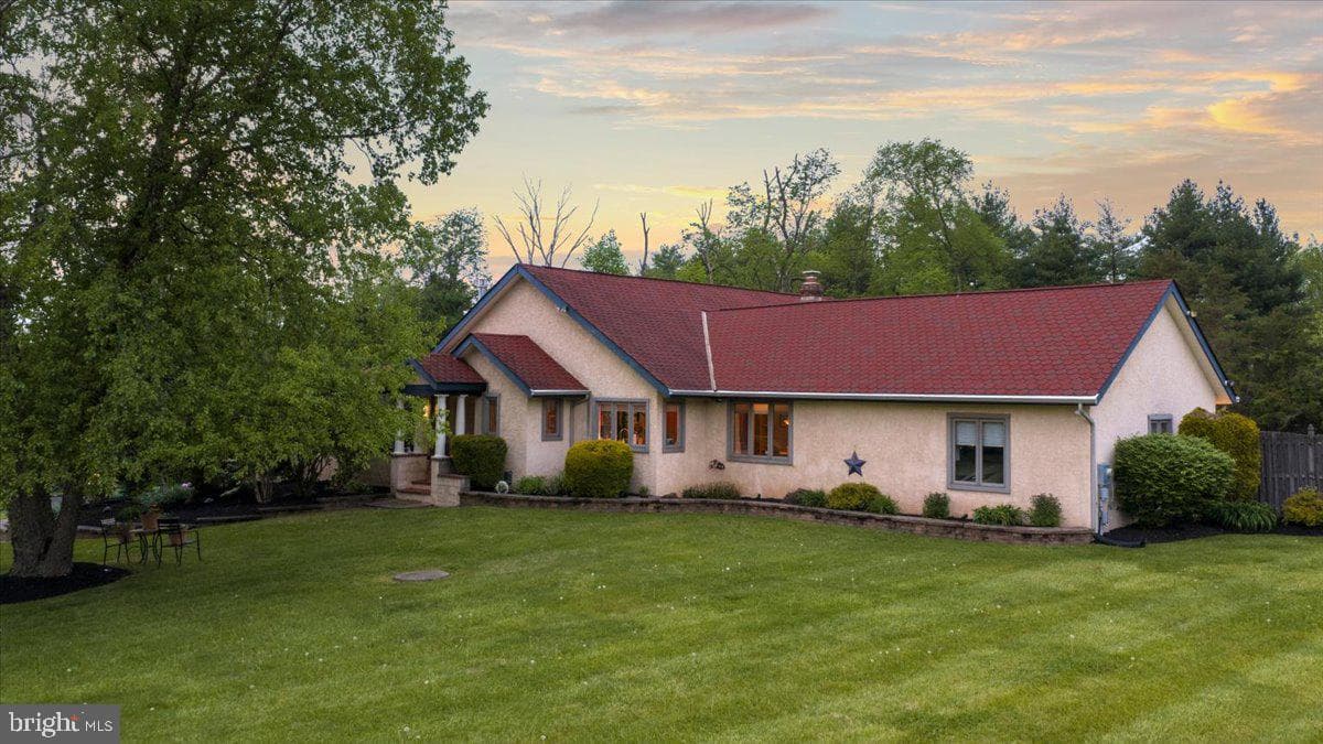 1121 Swamp Road photo 34