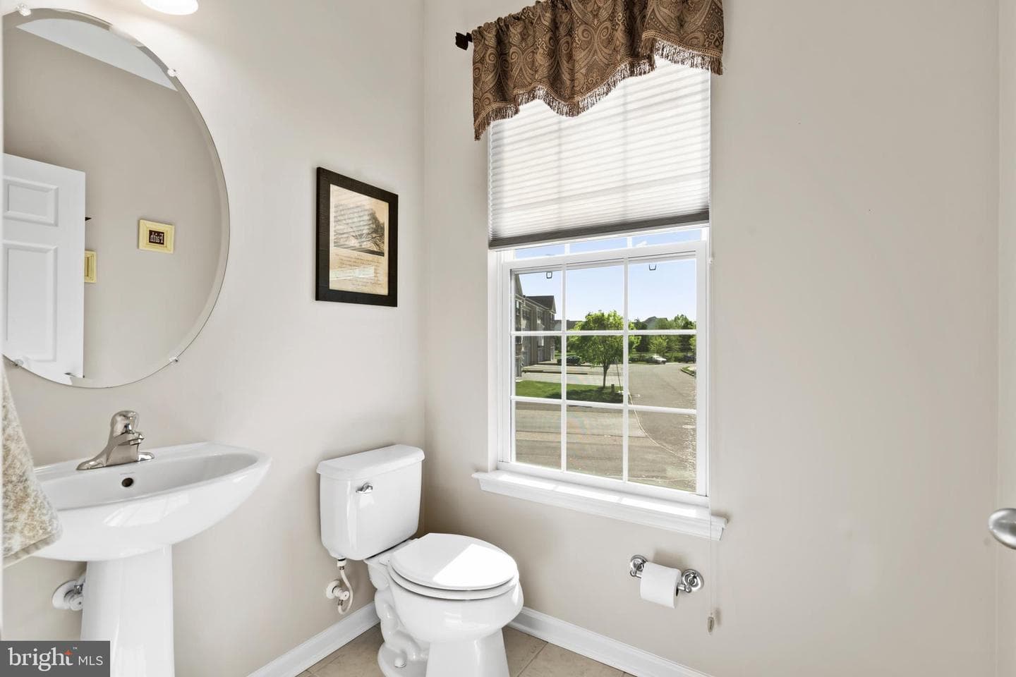415 Chestnut Court photo 10