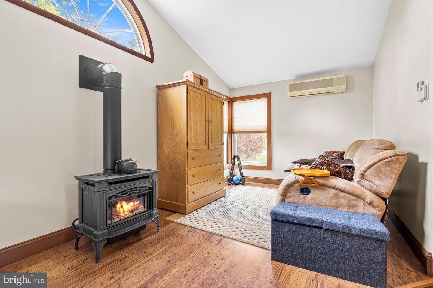 69 Christopher Drive photo 20