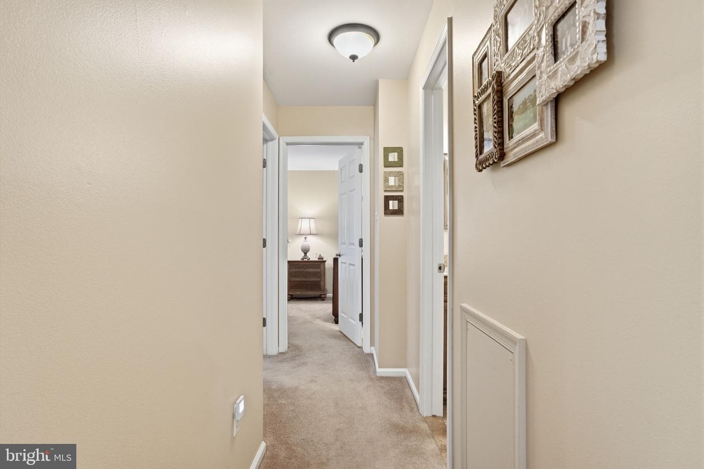1014 Barry Court photo 17