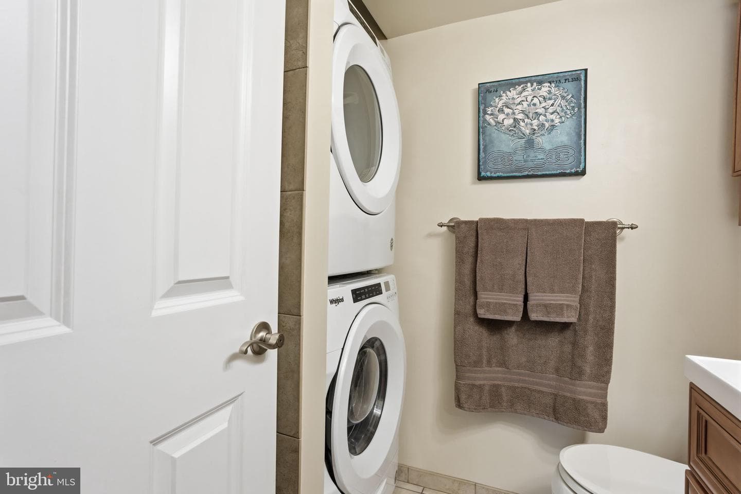1014 Barry Court photo 26