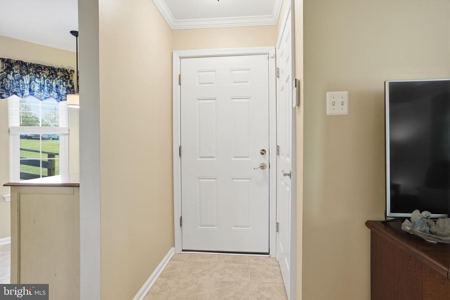1014 Barry Court photo 7