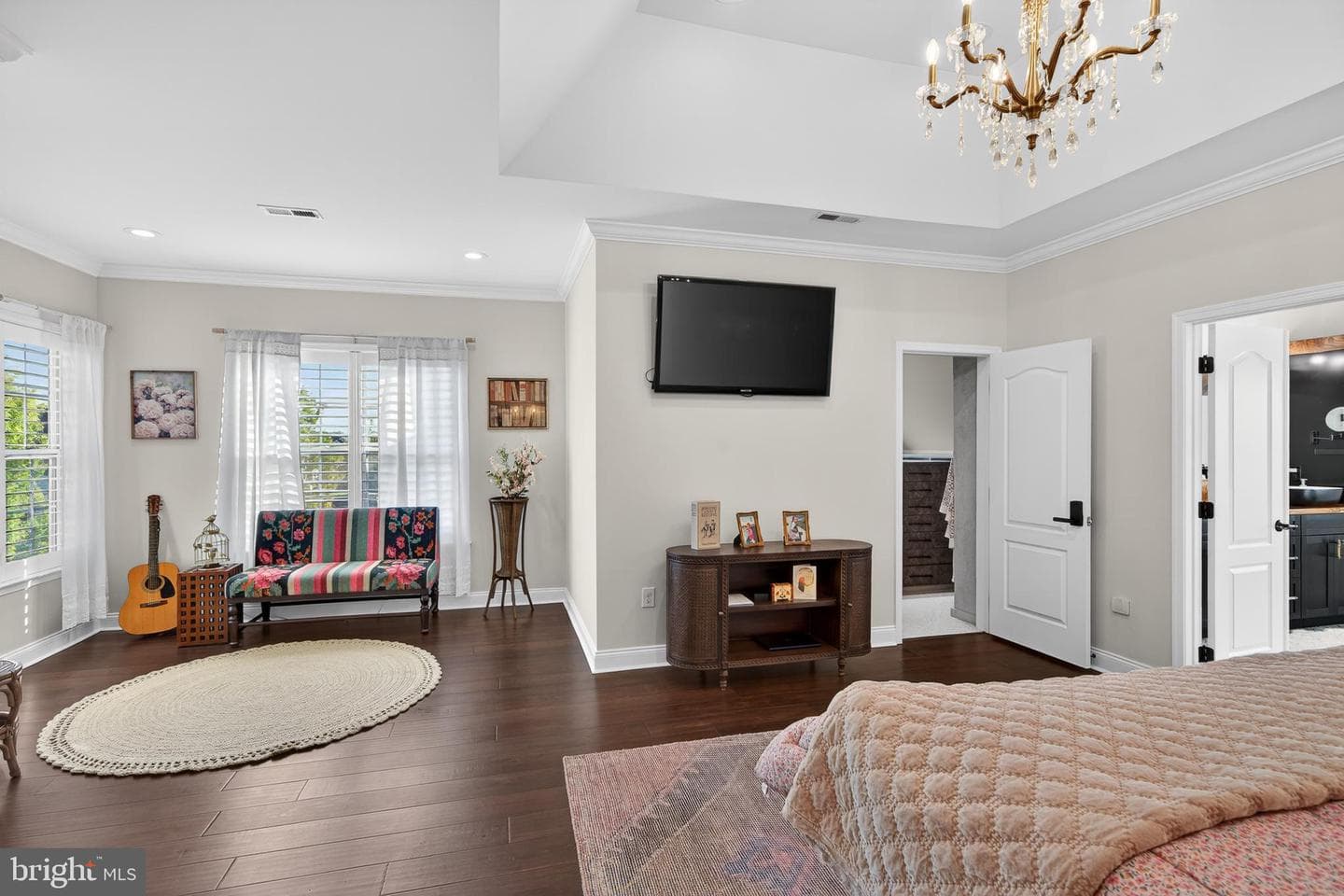 115 Chestnut Lane photo 42