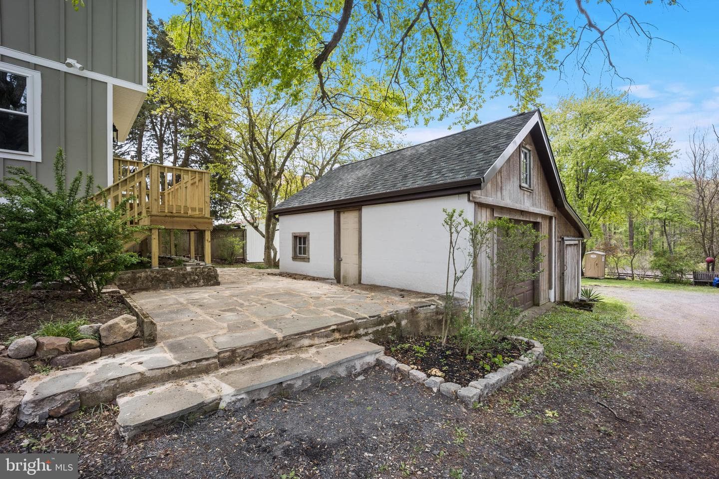 2090 Durham Road photo 32