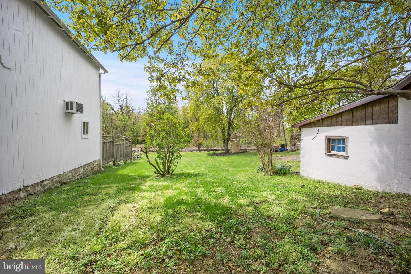 2090 Durham Road photo 34