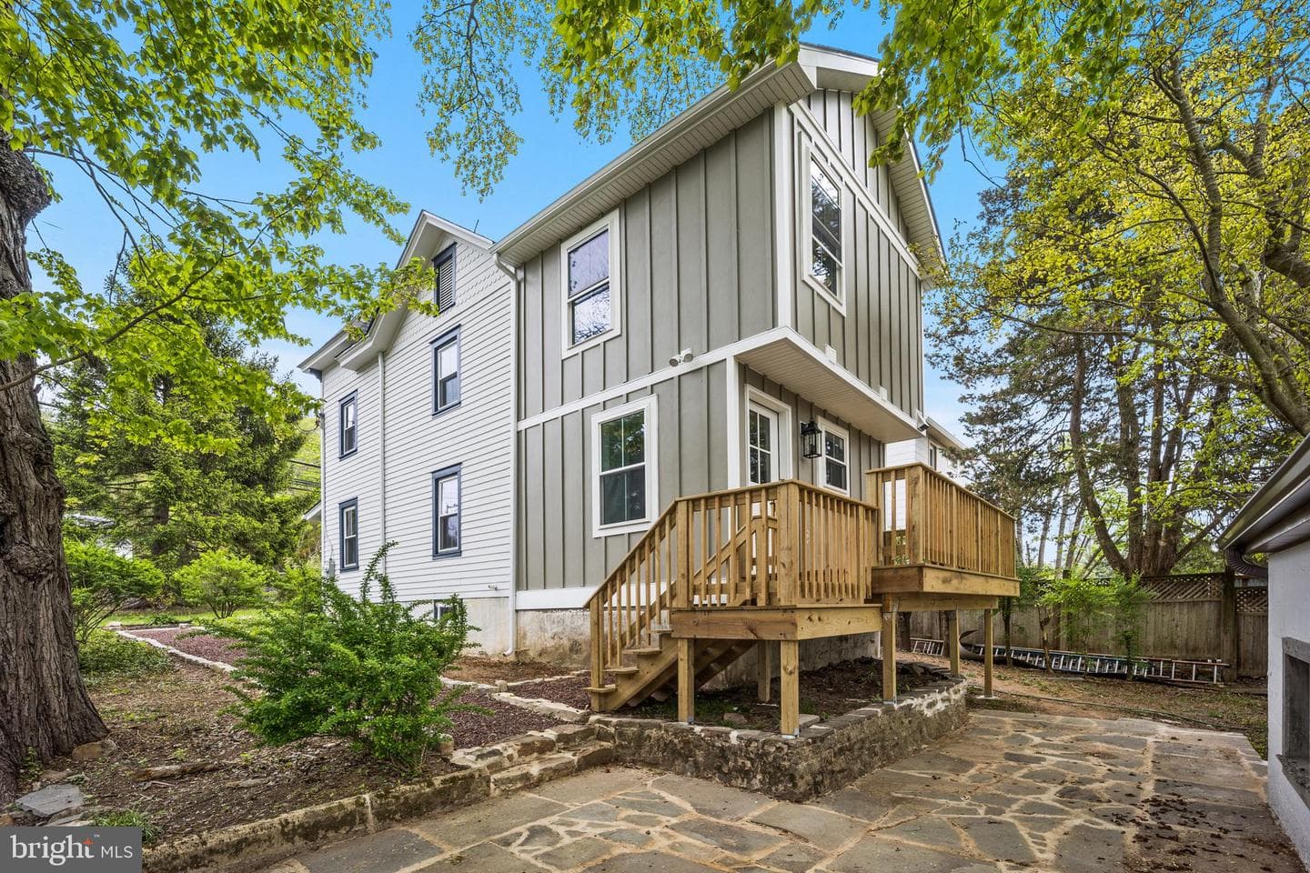 2090 Durham Road photo 4