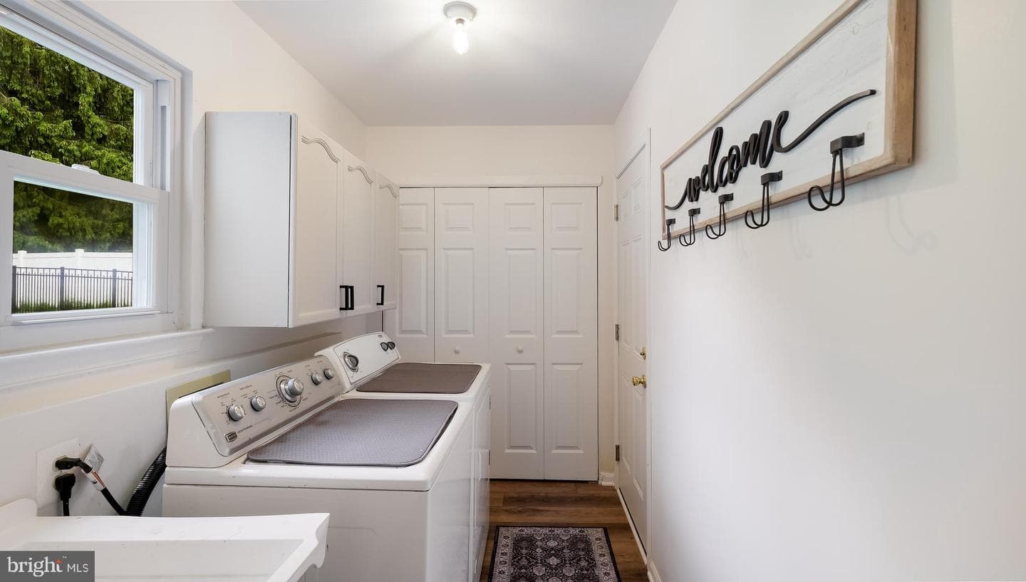 1588 Marie Circle photo 11