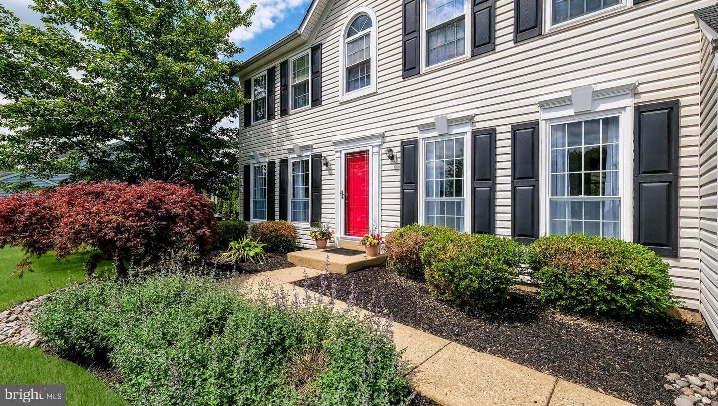 1588 Marie Circle photo 5