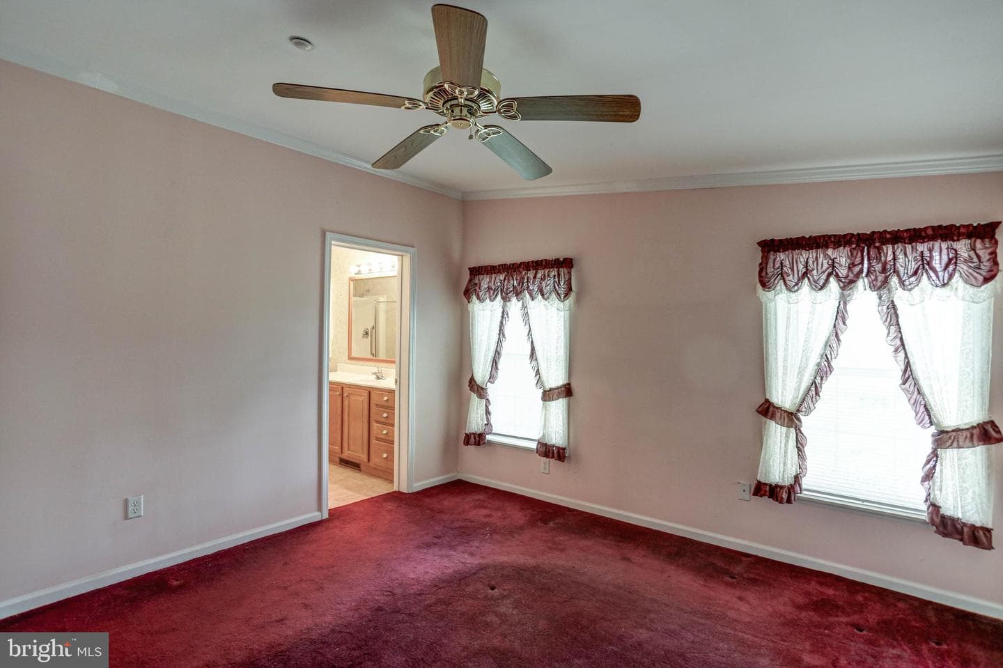 31 Pasture Lane photo 48