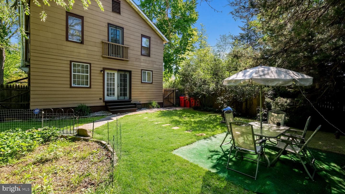 500 Prospect Road photo 21