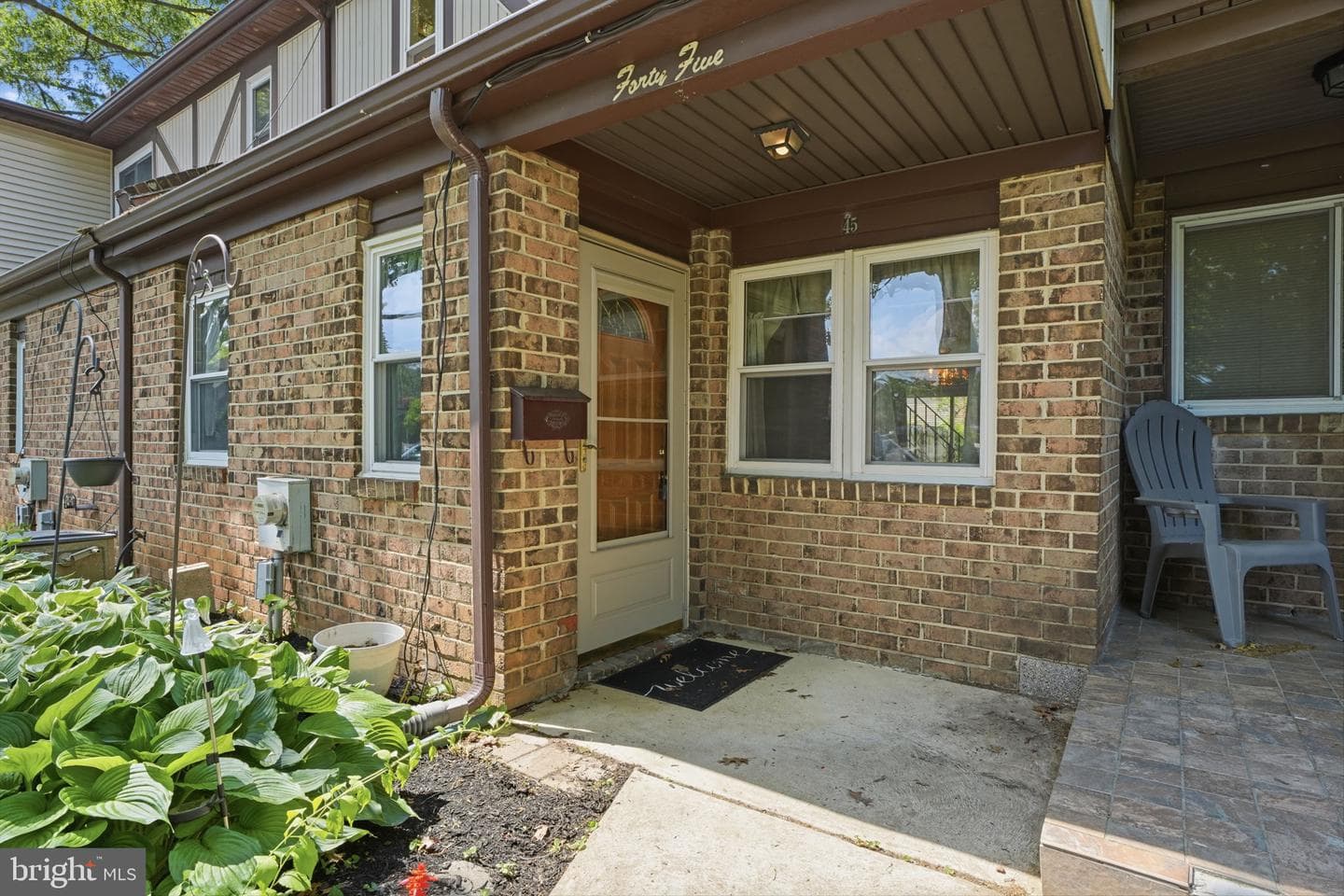 45 Hollybrooke Dr photo 3