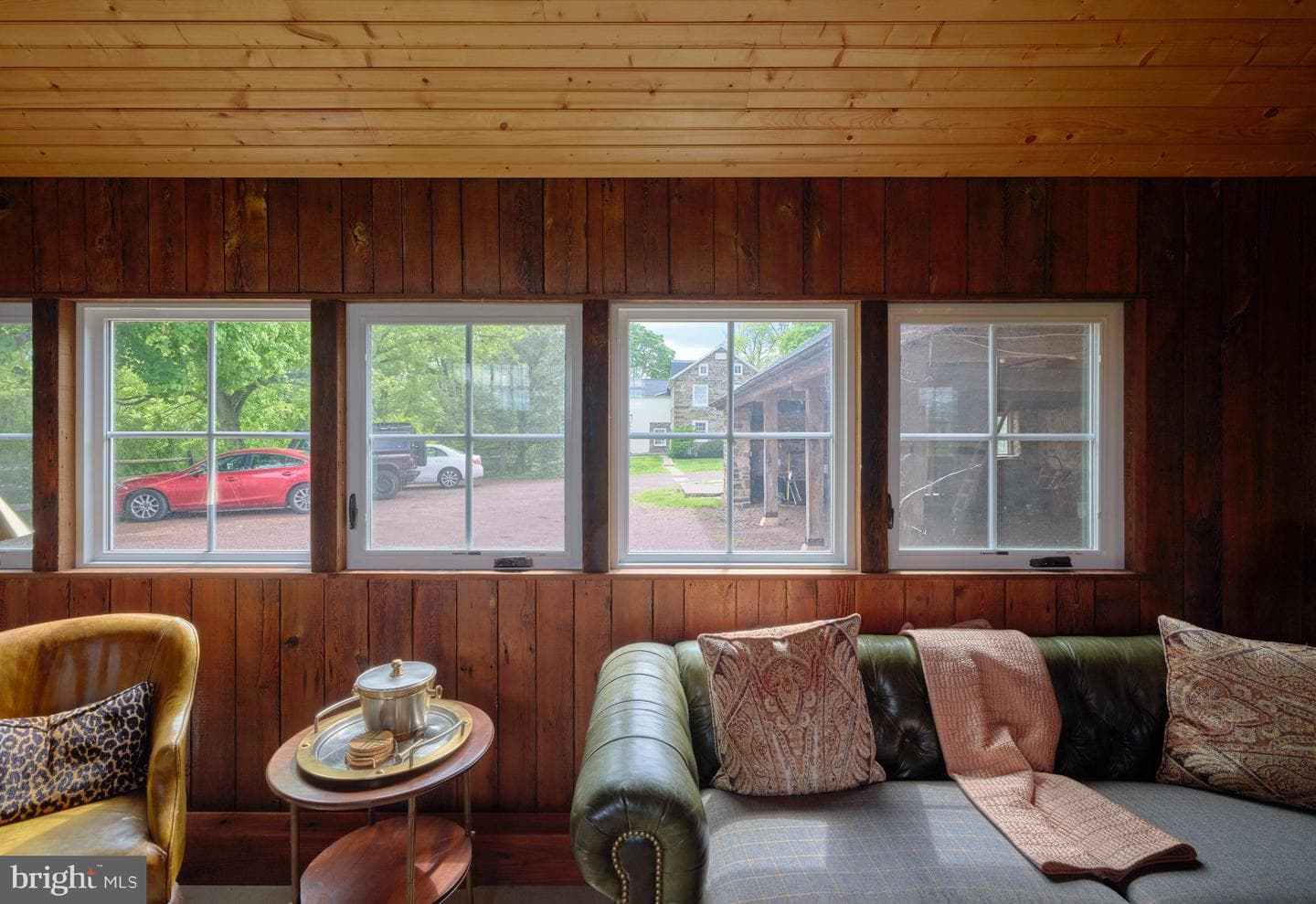 718 Telegraph Road photo 41