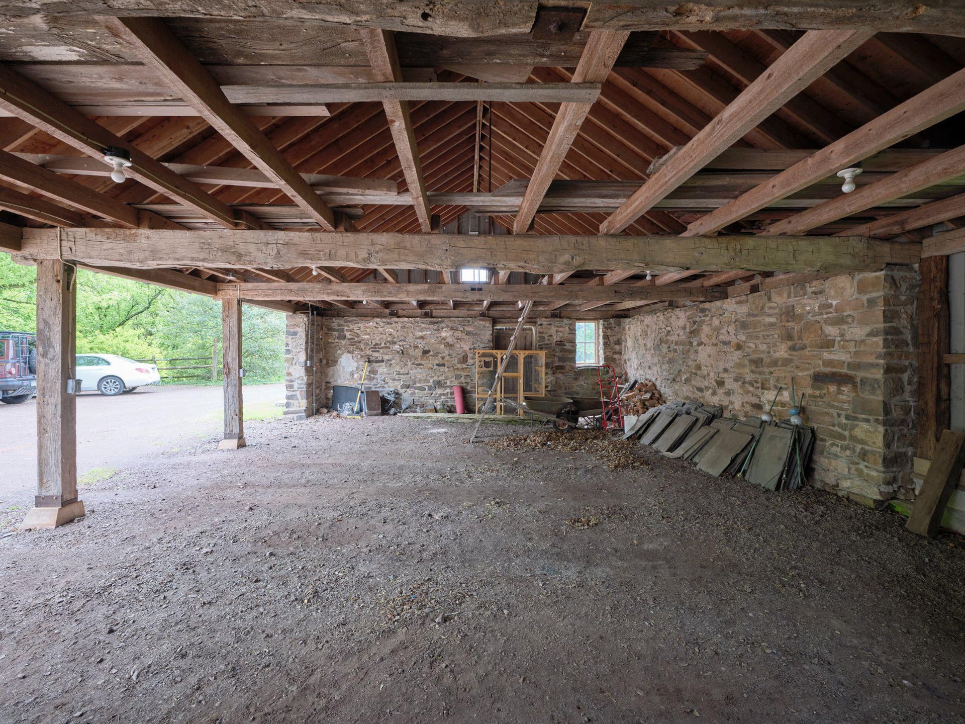 718 Telegraph Road photo 43