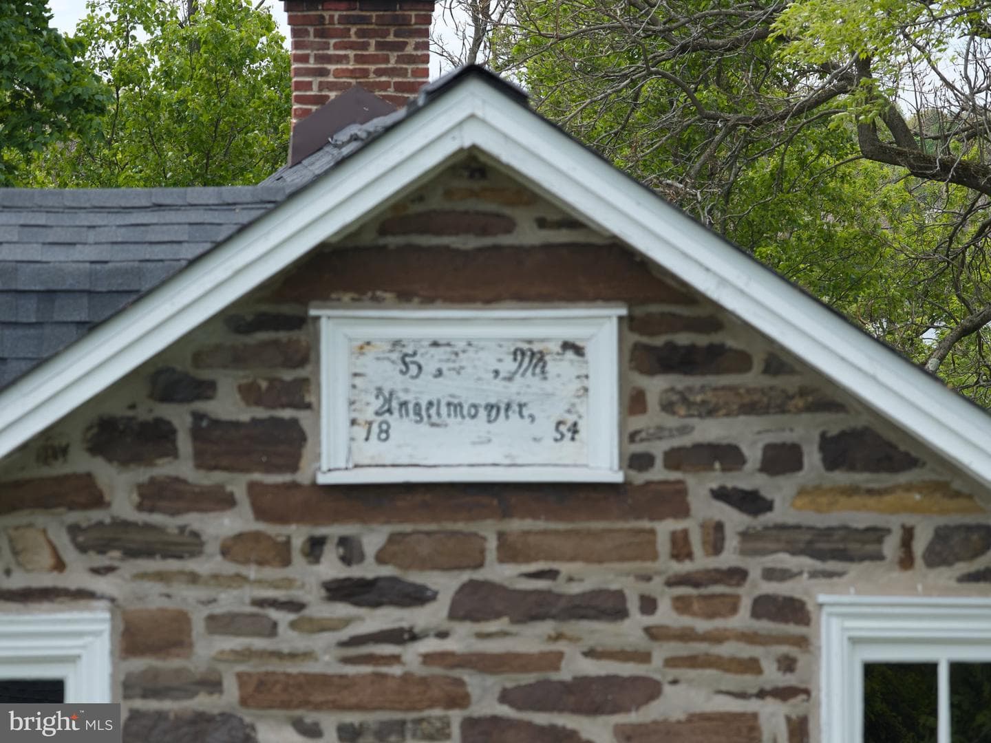 718 Telegraph Road photo 46