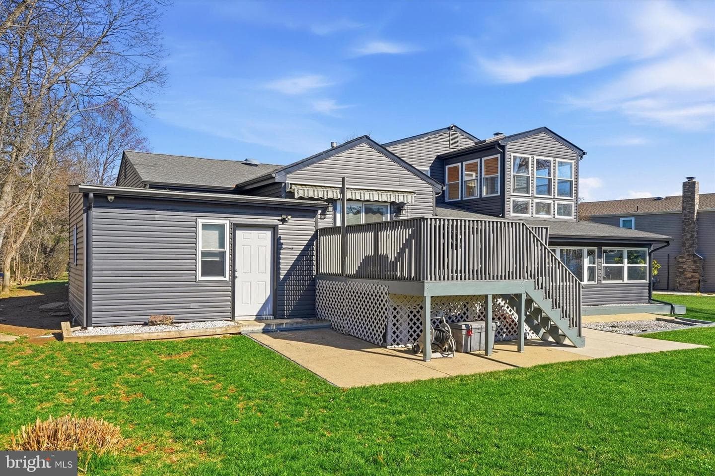 81 Shelley Road photo 28