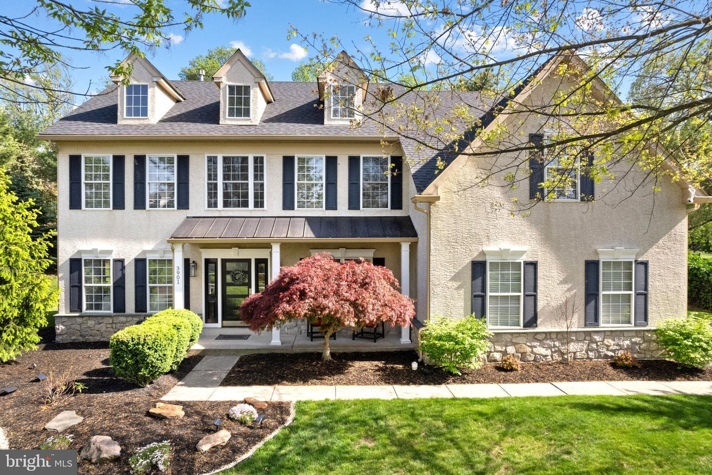 3901 Charter Club Drive