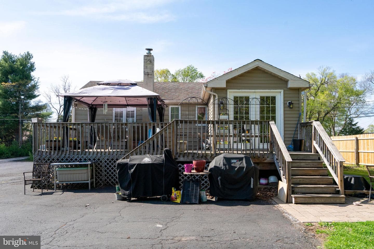 514 Fairhill Road photo 29